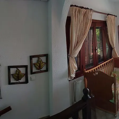 Eleonwra's House * Gerakini